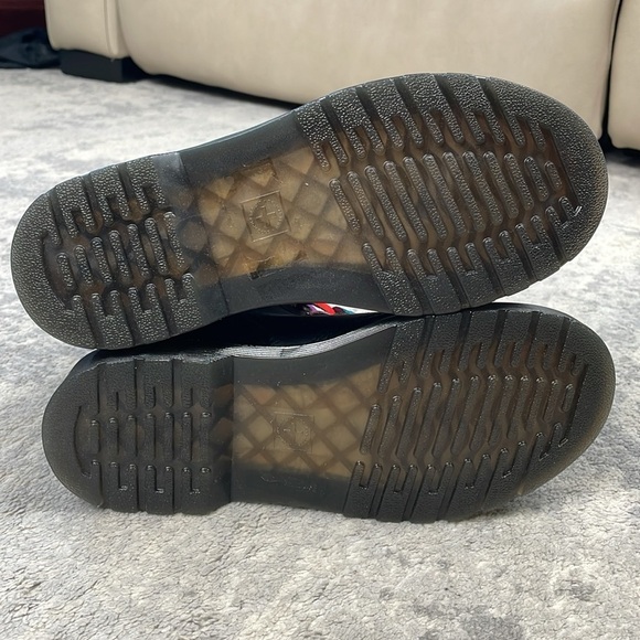 New Dr Martens 1460 Retro Rainbow Combat Boot Pride Black Multicolor Sz 5 - Picture 9 of 13